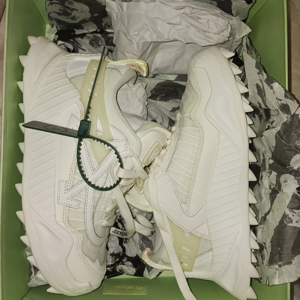 Off-White White Sneakers